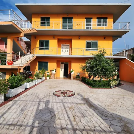 Villa Orange Vlore Exterior photo